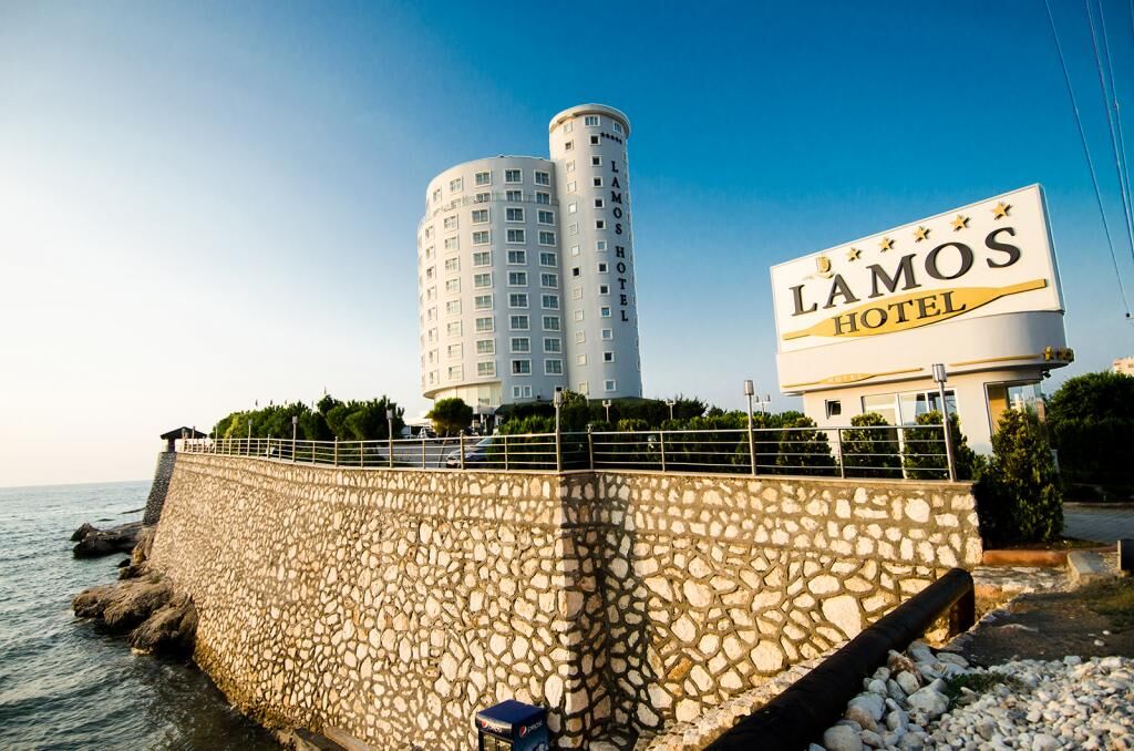Lamos Resort Hotel