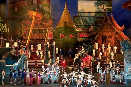 Büyük Uzakdoğu Turu (İstanbul Hareketli)