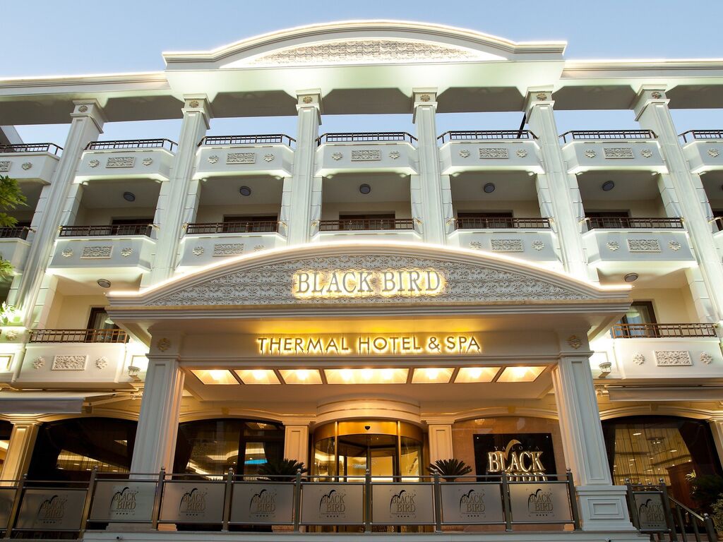 Black Bird Thermal Hotel Spa