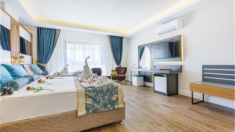 Algora Halal Hotel