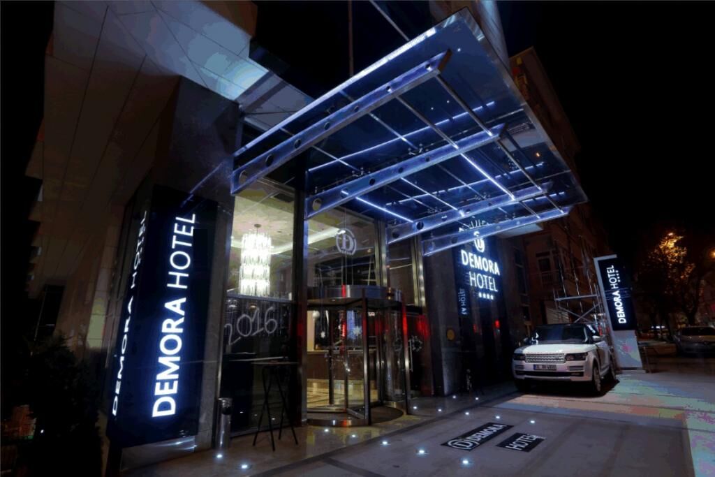 Demora Hotel
