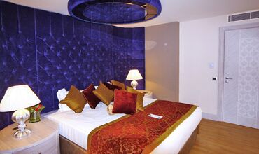 Royal Alhambra Palace Hotel