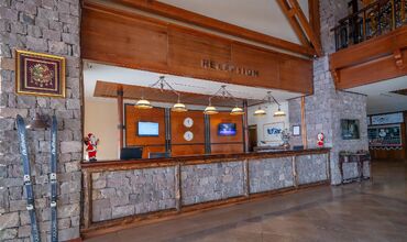 Duja Chalet Ski Center Hotel