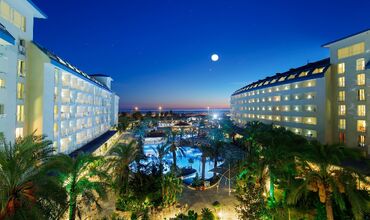 Crystal Admiral Resort Suites Spa