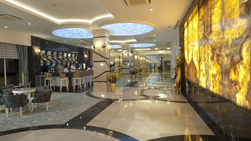 Crystal Waterworld Resort Spa