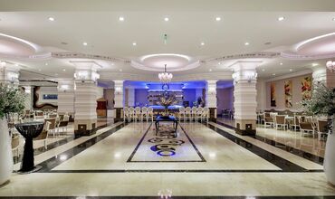 Crystal Waterworld Resort Spa