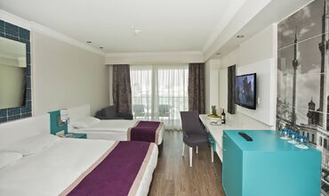 Crystal Waterworld Aqua Collection