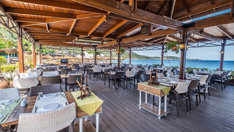 Assos Kervansaray Hotel