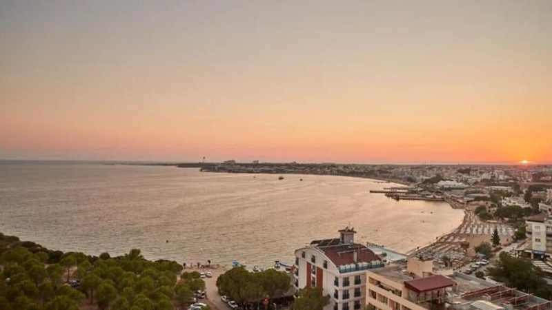 City Point Beach Spa Hotel