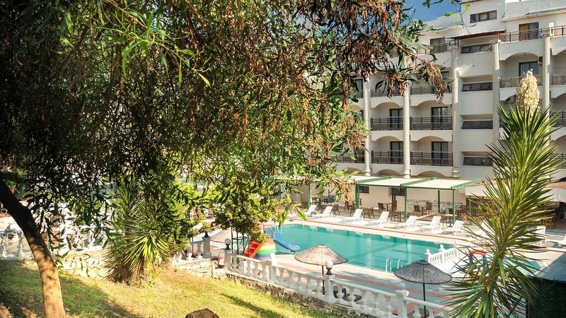 Temple Beach Hotel