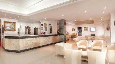 Temple Beach Hotel