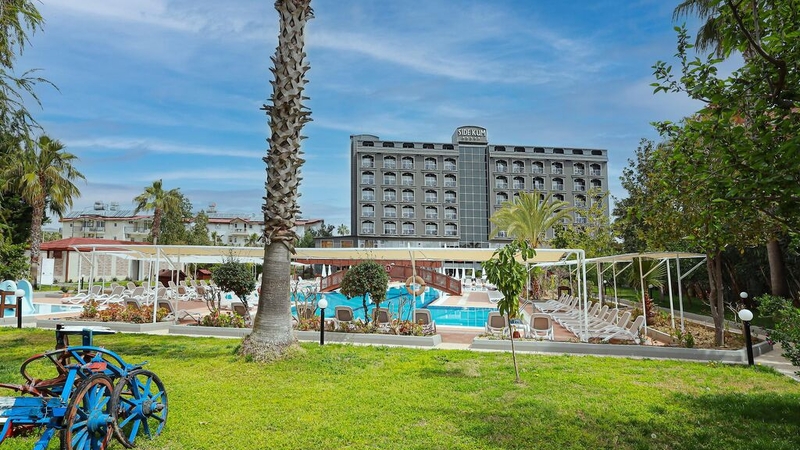 Sidekum Hotel