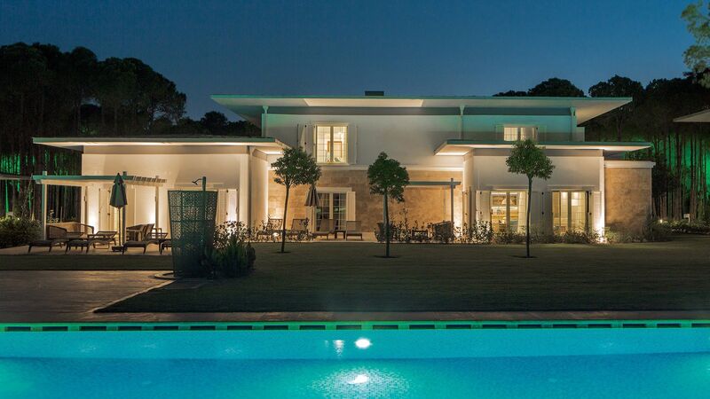 Cornelia Azure Villas