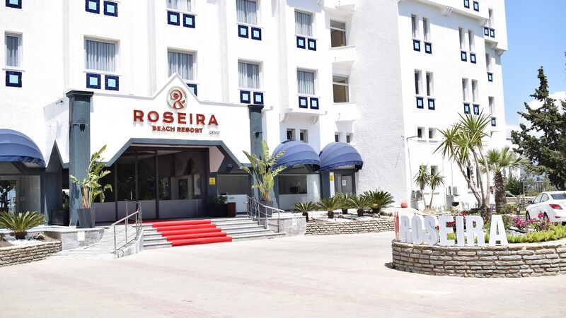 Roseira Beach Resort