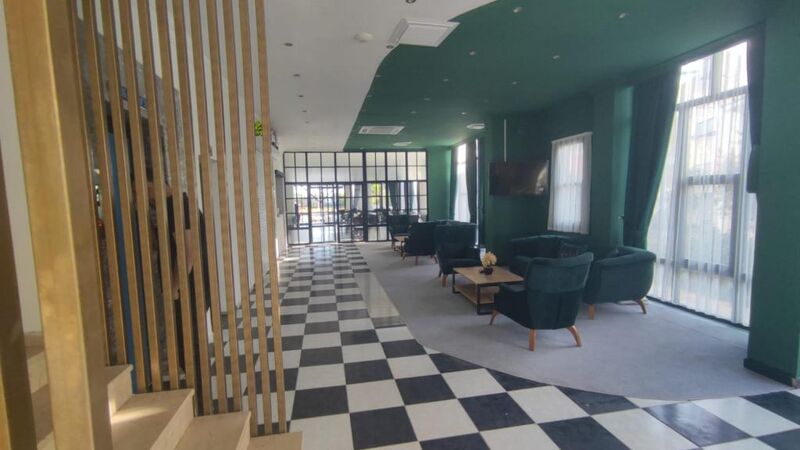 De Mare Family Hotel