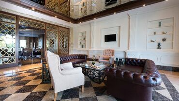 Oz Hotels Sui