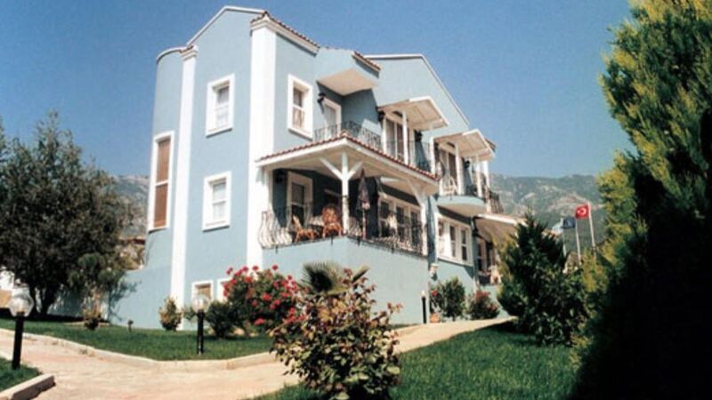 Blue Pearl Hotel Villas