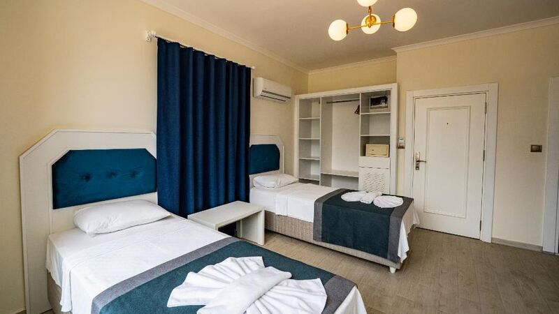 Blue Pearl Hotel Villas