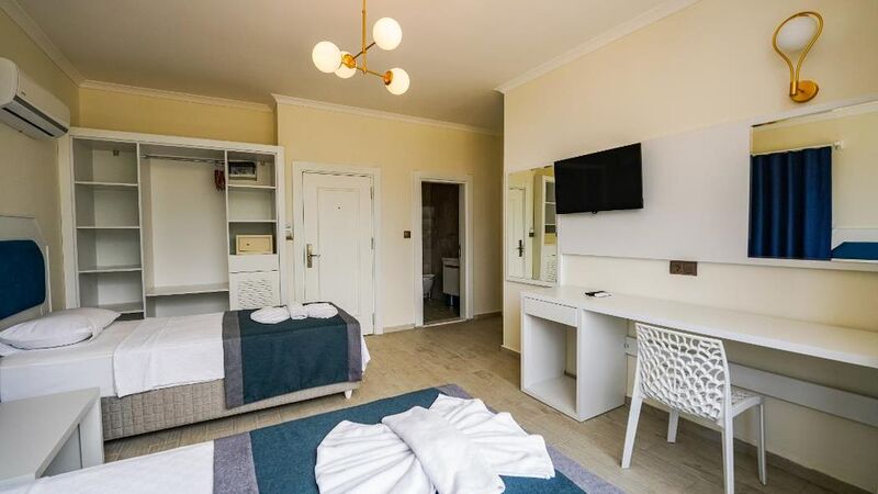 Blue Pearl Hotel Villas