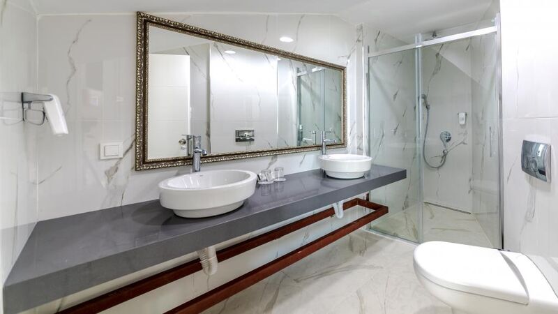 Motto Premium Hotel & Spa