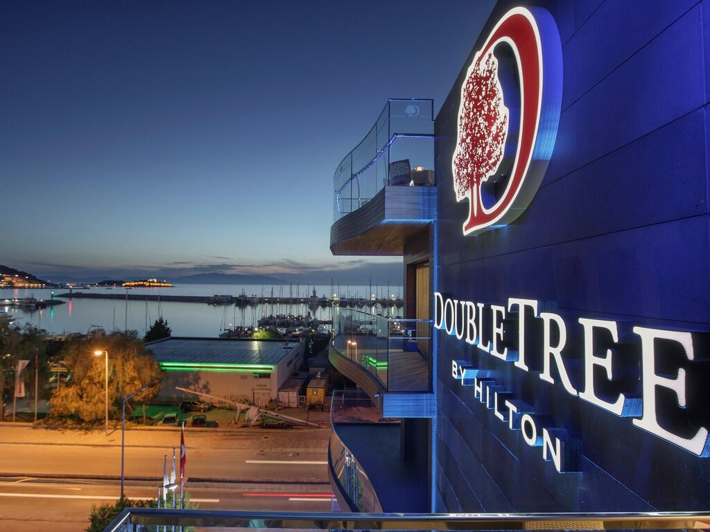 DoubleTree By Hilton Kuşadası