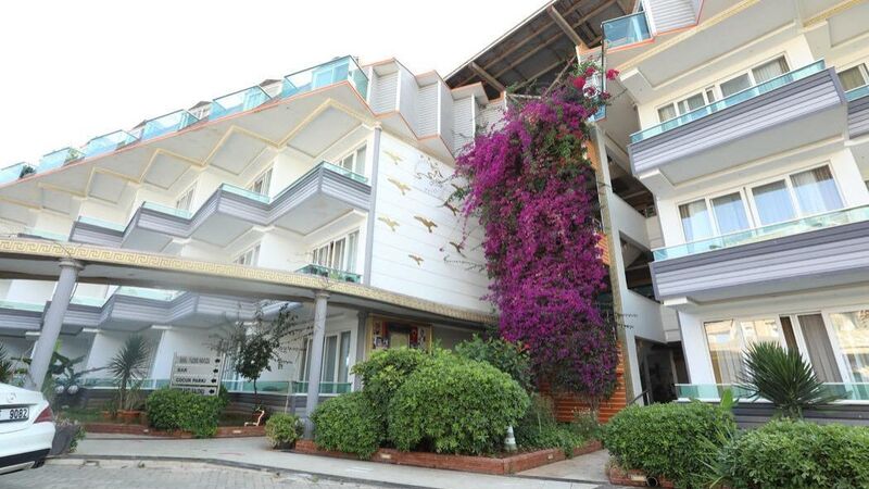 Ünlüselek Hotel