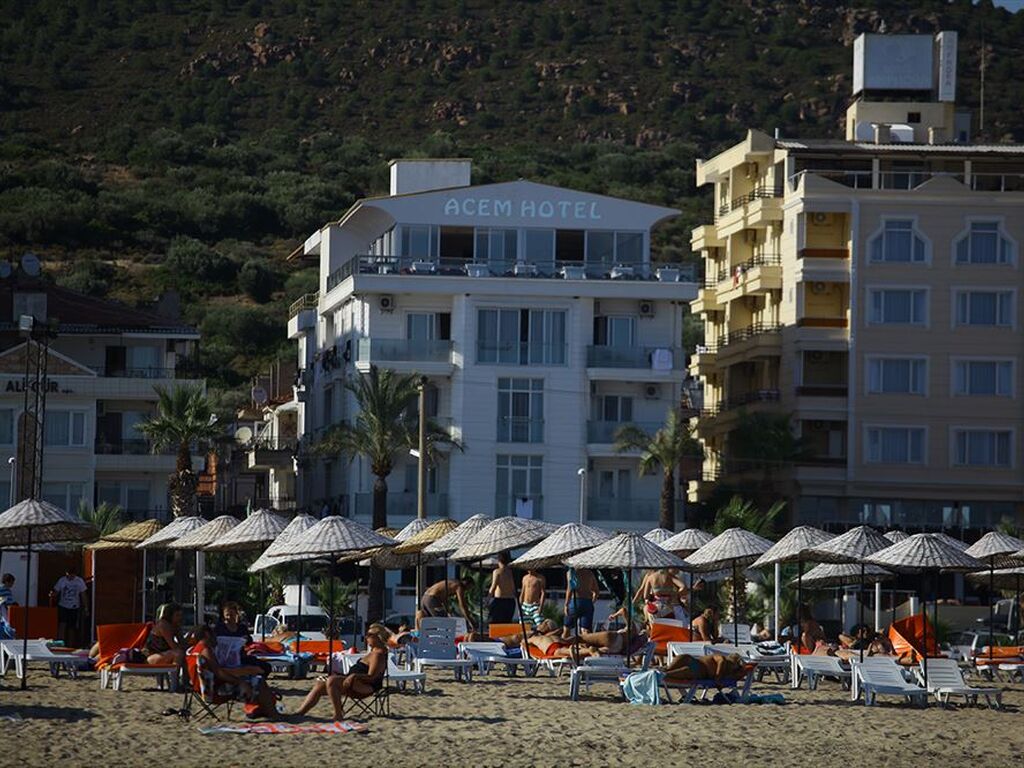 Acem Hotel