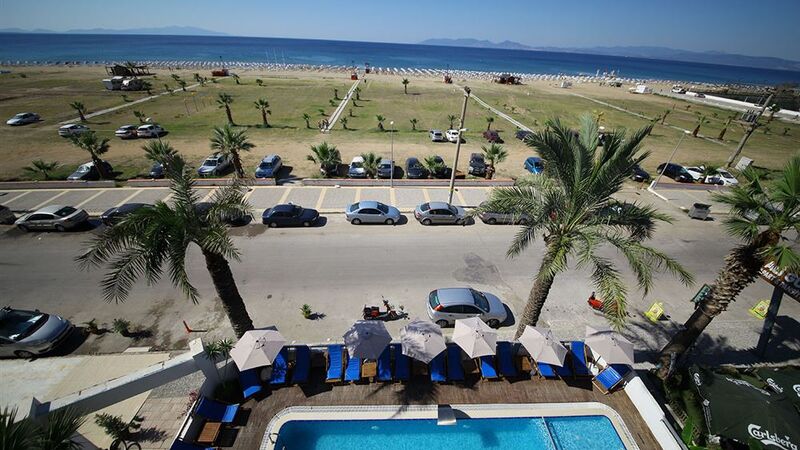 Acem Hotel