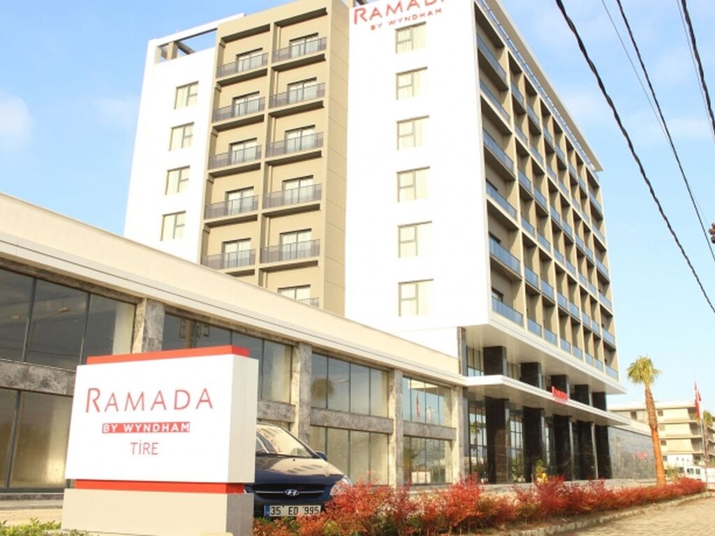 Ramada by Wyndham Tire