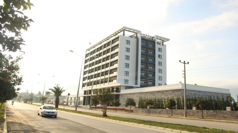 Ramada by Wyndham Tire