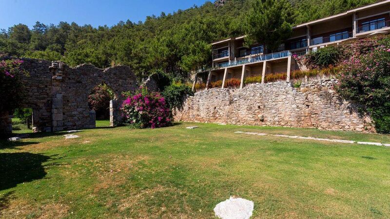 Martı Hemithea Hotel