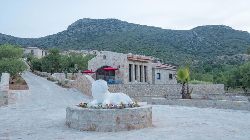 Karia Hotel Palamutbukü