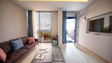 Peerless Villas Hotel