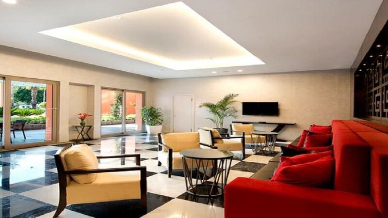 Akra V Hotel