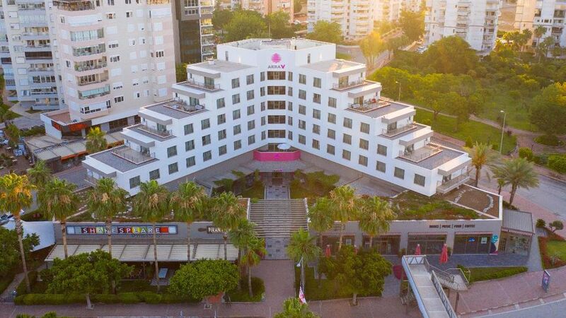 Akra V Hotel