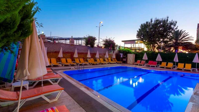 Kleopatra İkiz Hotel