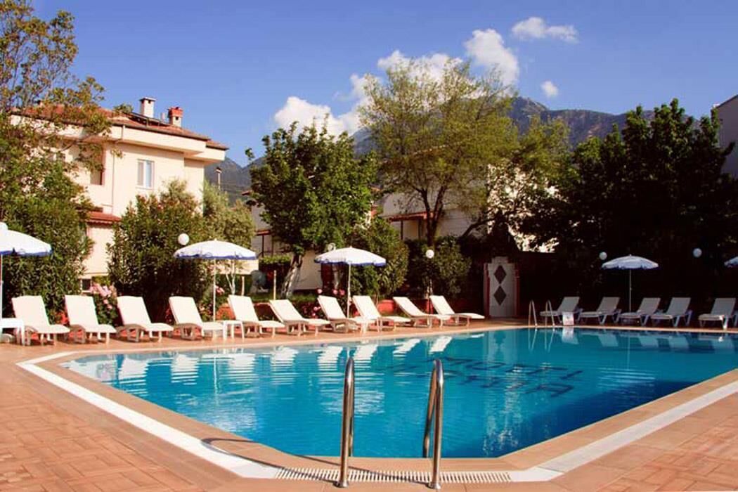 The Green Valley Hotel