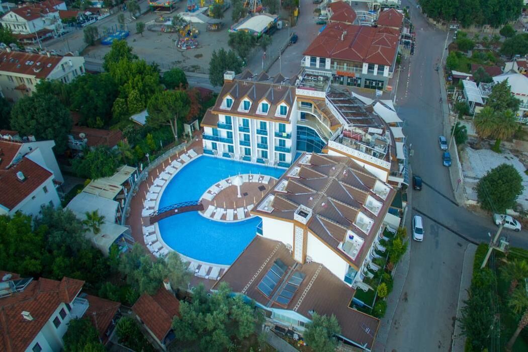 Ocean Blue High Class Hotel Spa
