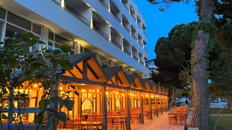 Atay Otel
