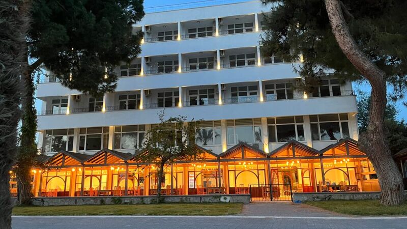 Atay Otel