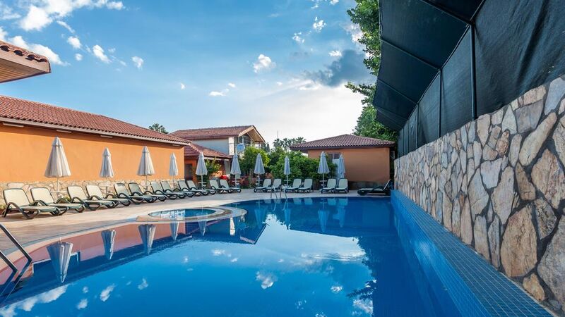 Özlem Garden Hotel