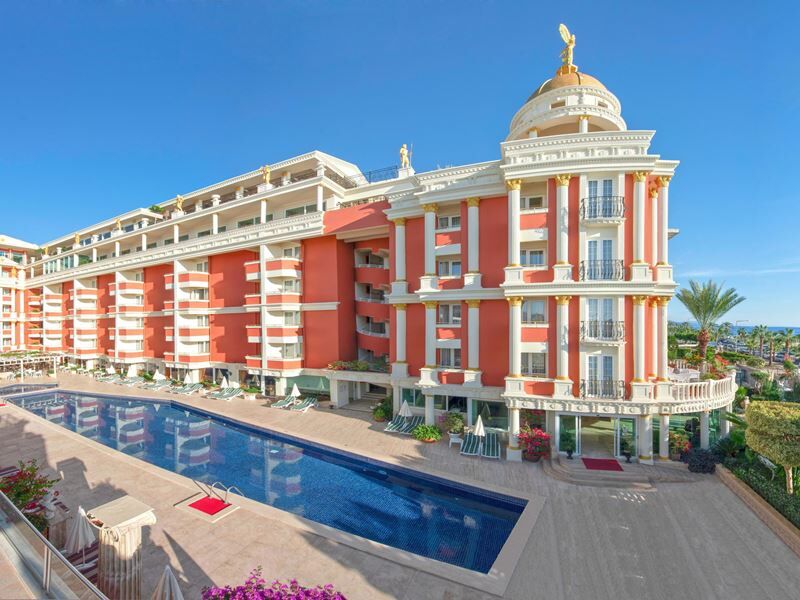 Antique Roman Palace Museum Hotel