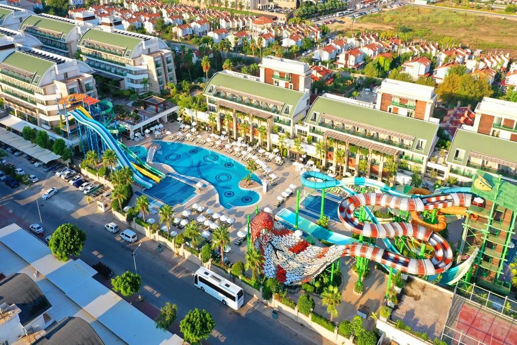 Crystal Waterworld Resort Spa