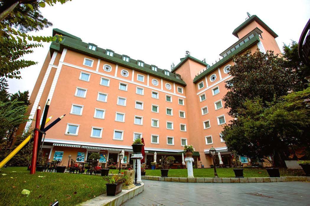 The Green Park Merter