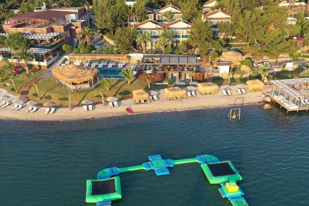 İvy Sailing Resort Hotel