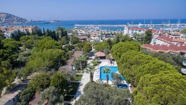 Risus Garden Marina Hotel