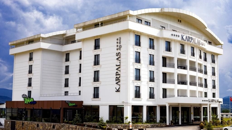 Karpalas City Hotel Spa