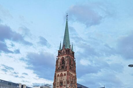Görkemli Benelüx Sunexpress Havayolları İle (İzmir Hareketli)