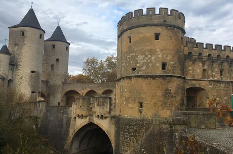 Görkemli Benelüx Sunexpress Havayolları İle (İzmir Hareketli)