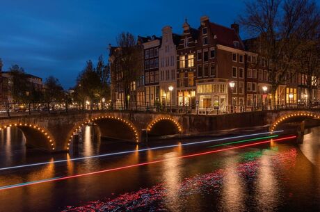 Görkemli Benelüx Sunexpress Havayolları İle (İzmir Hareketli)